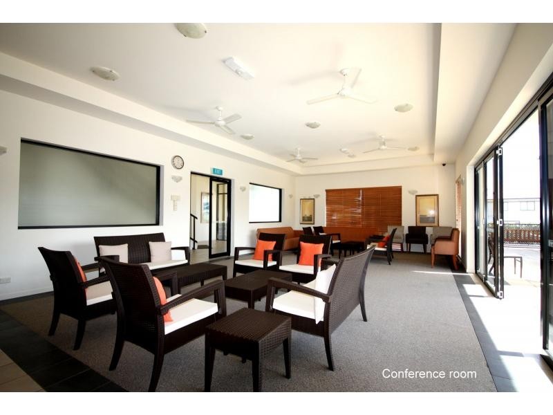 4/7 Greenway Circuit, Mount Ommaney QLD 4074