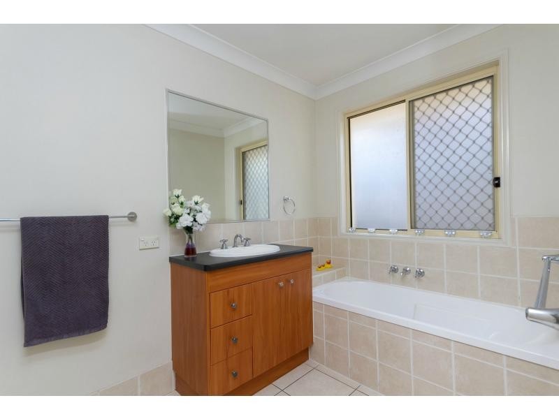 61 Moran Crescent, Forest Lake QLD 4078