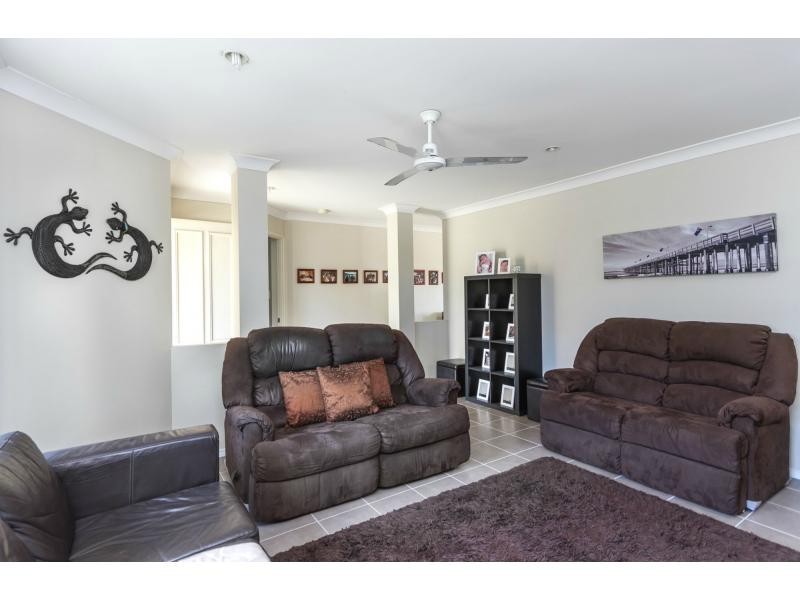 61 Moran Crescent, Forest Lake QLD 4078