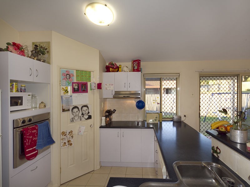 14 Kathleen Place, Yamanto QLD 4305