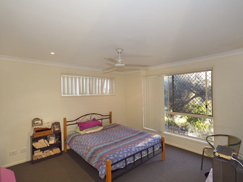 14 Kathleen Place, Yamanto QLD 4305