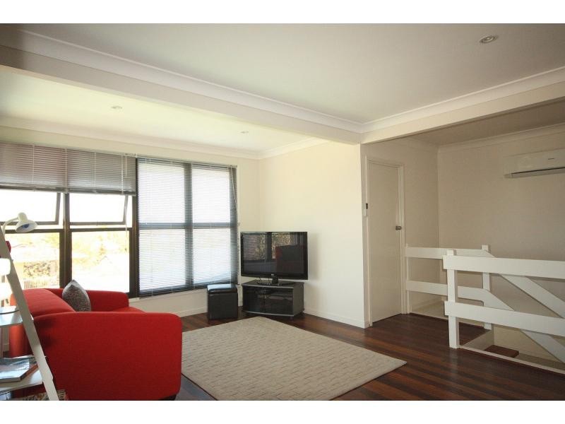 2 Shasta Close, Westlake QLD 4074