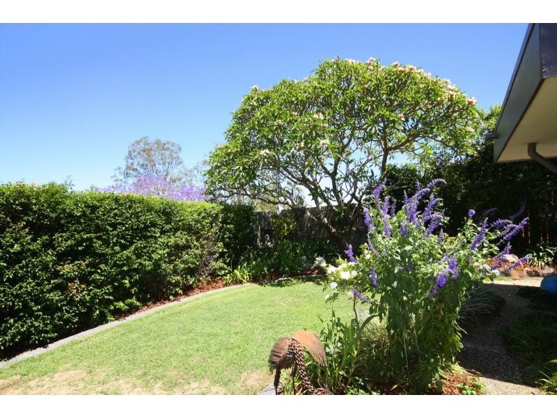 2 Shasta Close, Westlake QLD 4074