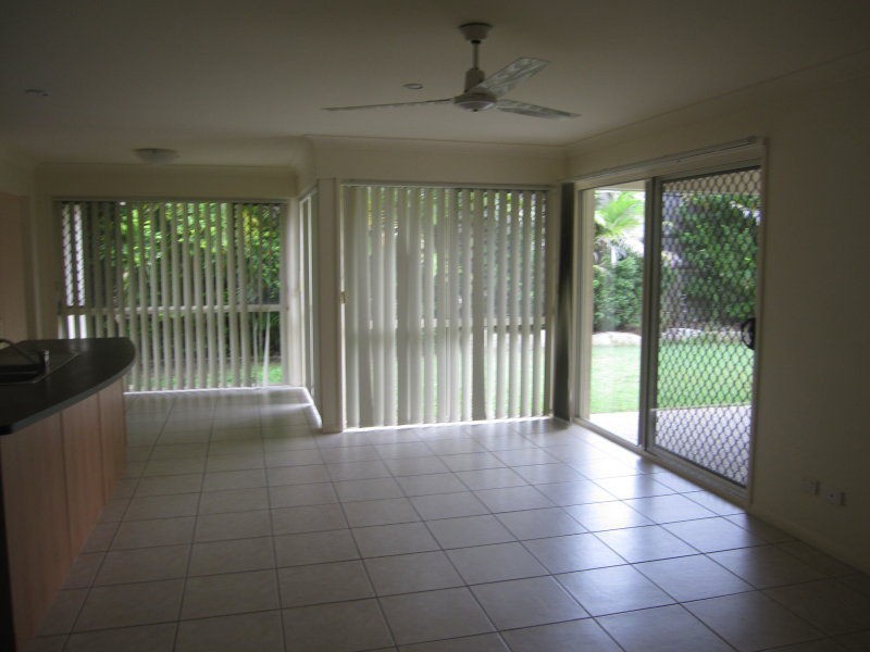 Sinnamon Park QLD 4073