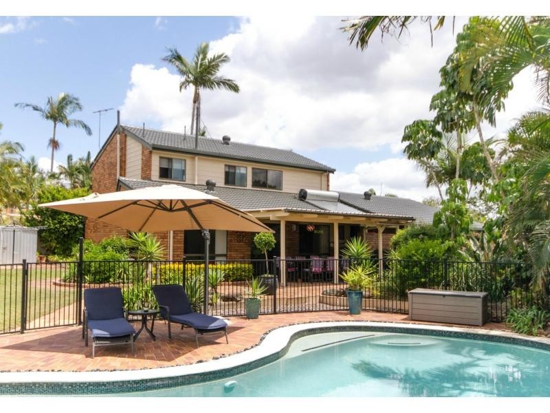 10 Tolaga Street, Westlake QLD 4074