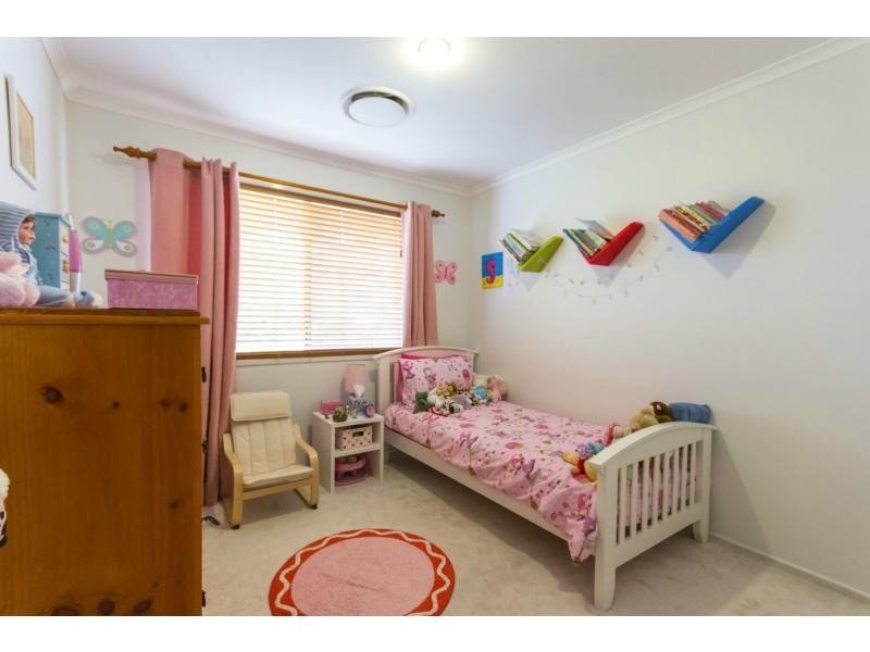 10 Tolaga Street, Westlake QLD 4074