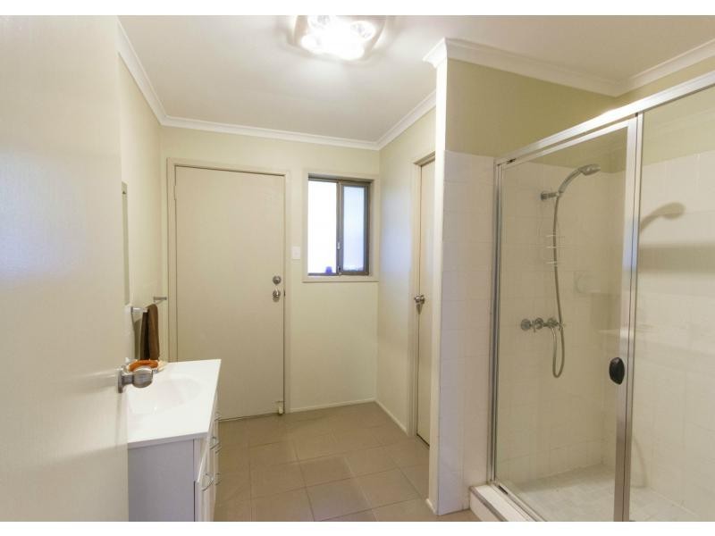 10 Tolaga Street, Westlake QLD 4074