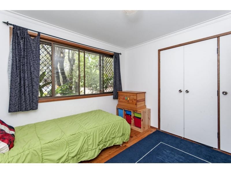 2 Banksia Drive, Mount Crosby QLD 4306