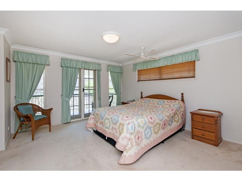 10 Mt Ommaney Drive, Jindalee QLD 4074