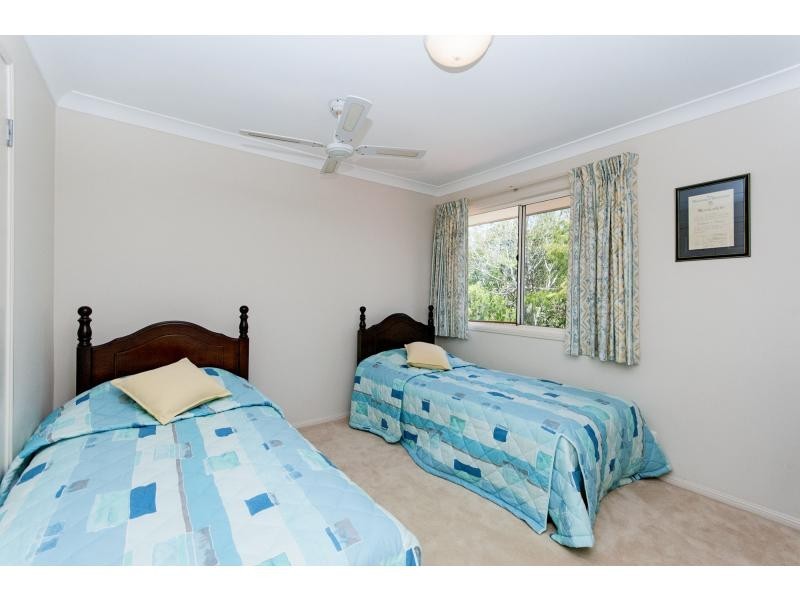 10 Mt Ommaney Drive, Jindalee QLD 4074