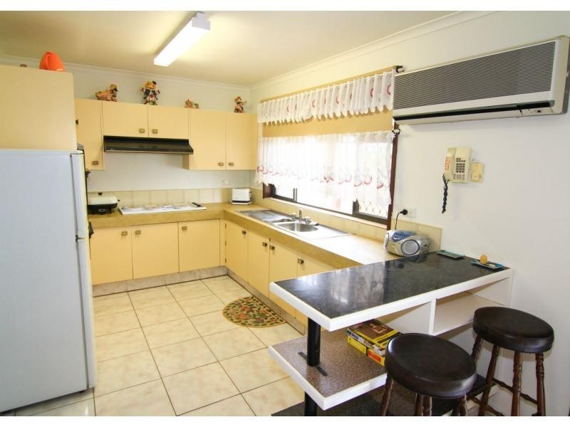 87 Hazelton Street, Riverhills QLD 4074