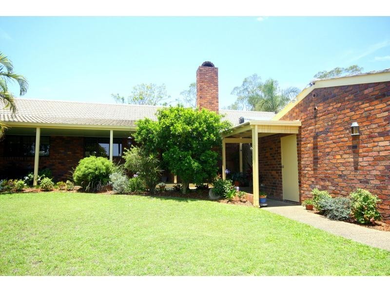 19 Wyara Close, Westlake QLD 4074