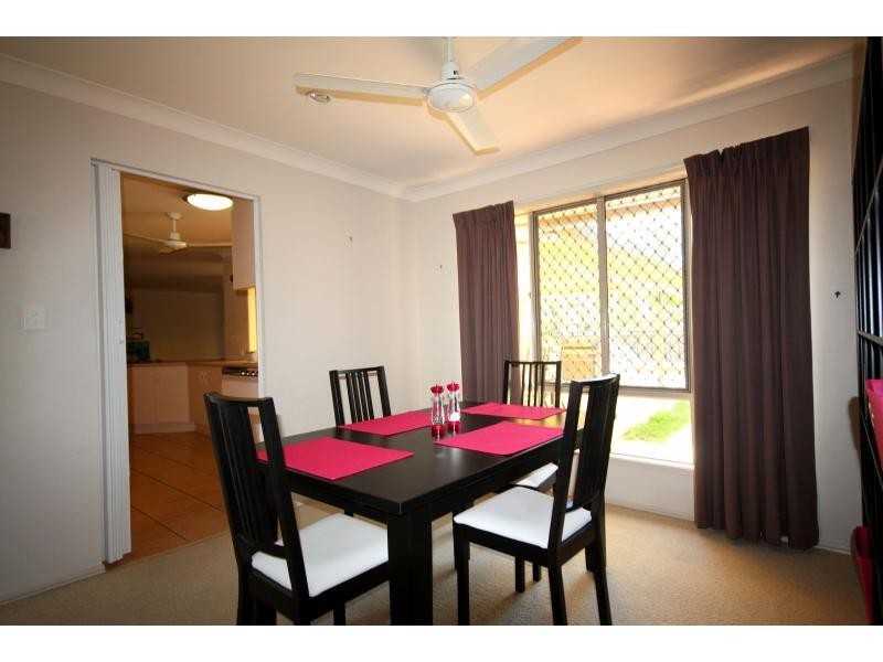 41 Derwent Place, Riverhills QLD 4074