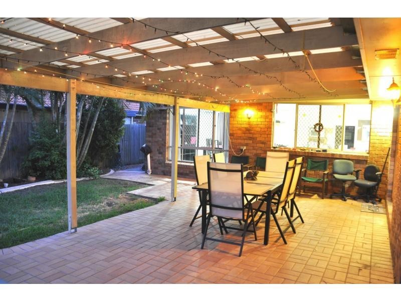 41 Derwent Place, Riverhills QLD 4074