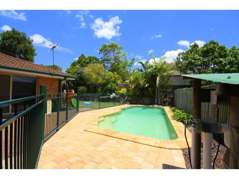 34 Drummond Street, Sinnamon Park QLD 4073