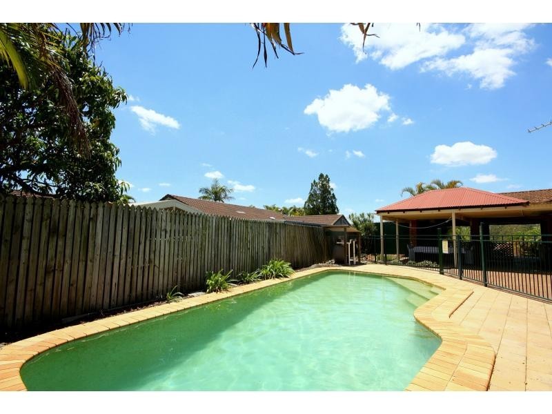 34 Drummond Street, Sinnamon Park QLD 4073