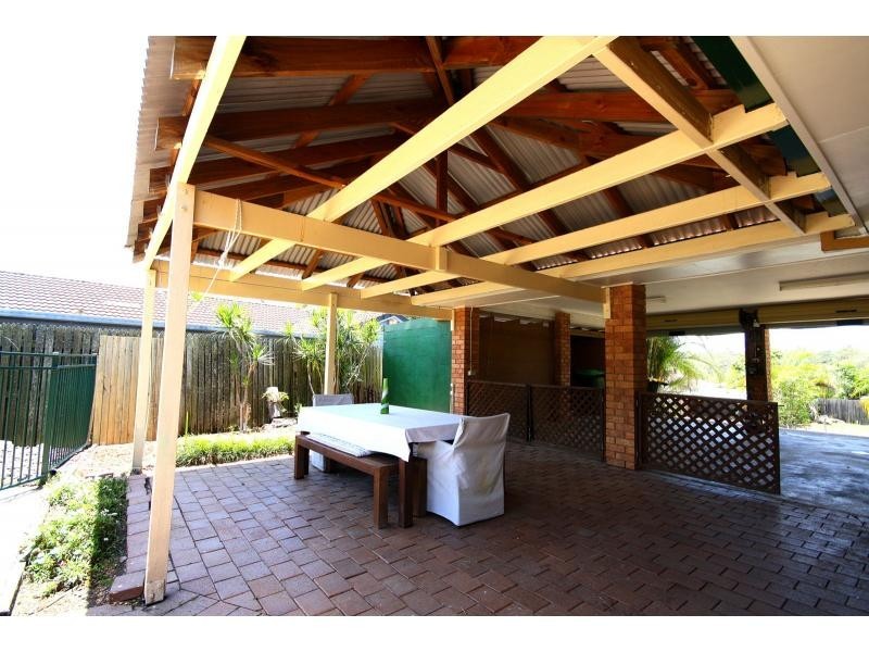 34 Drummond Street, Sinnamon Park QLD 4073