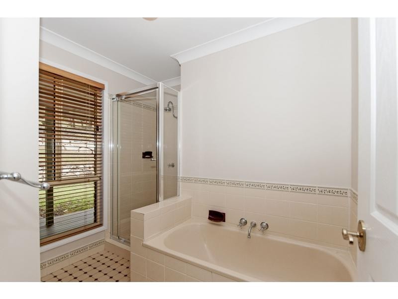 19 Emungerie Grove, Karana Downs QLD 4306