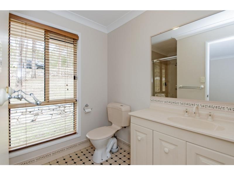 19 Emungerie Grove, Karana Downs QLD 4306