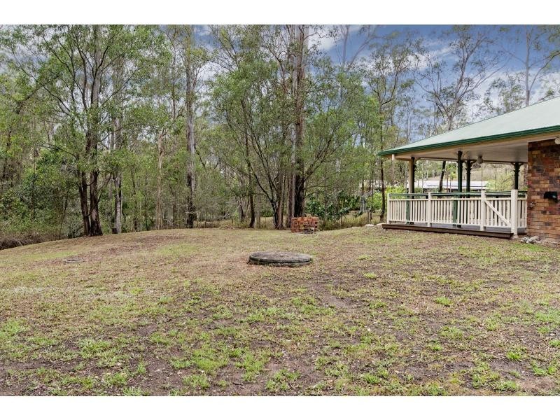 19 Emungerie Grove, Karana Downs QLD 4306