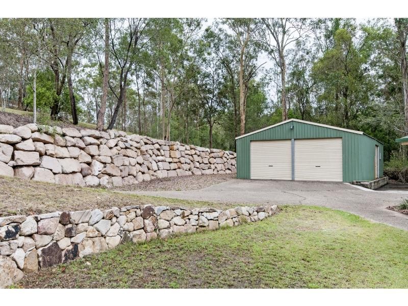 19 Emungerie Grove, Karana Downs QLD 4306