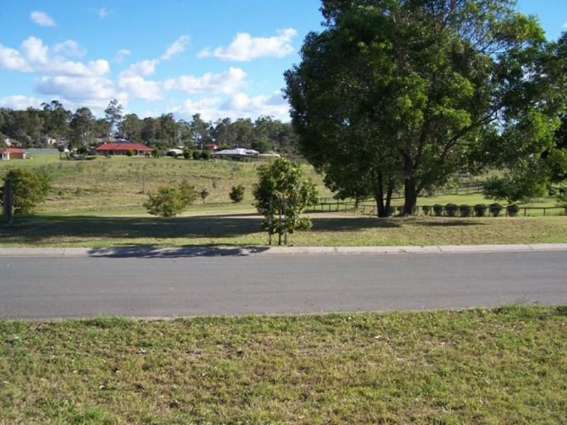 21 Lintrose Terrace, Riverside Estate, Karalee QLD 4306