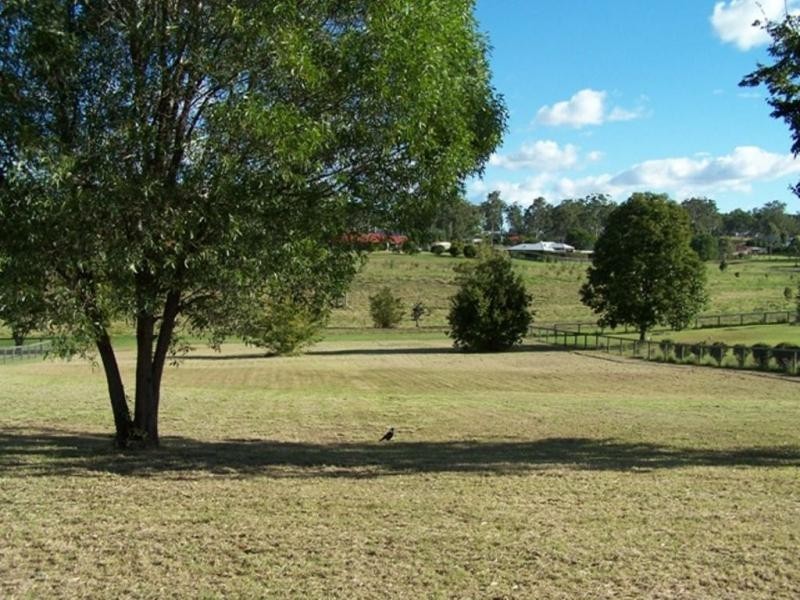 21 Lintrose Terrace, Riverside Estate, Karalee QLD 4306