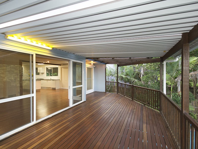 29 Blackstone Street, Indooroopilly QLD 4068