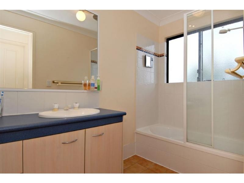 Mount Ommaney QLD 4074