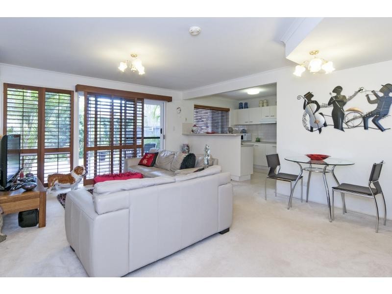 9/302 College Road, Karana Downs QLD 4306