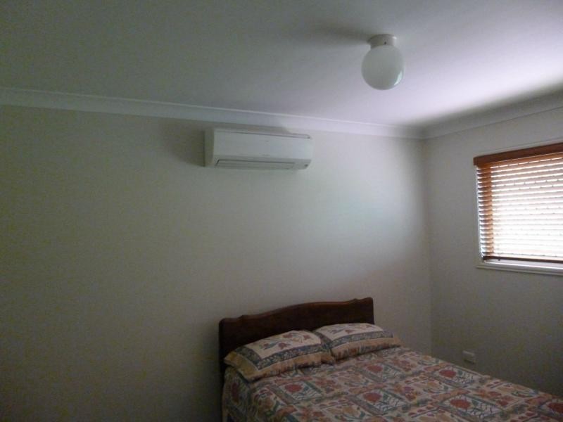 Seventeen Mile Rocks QLD 4073