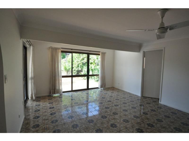 Jindalee QLD 4074