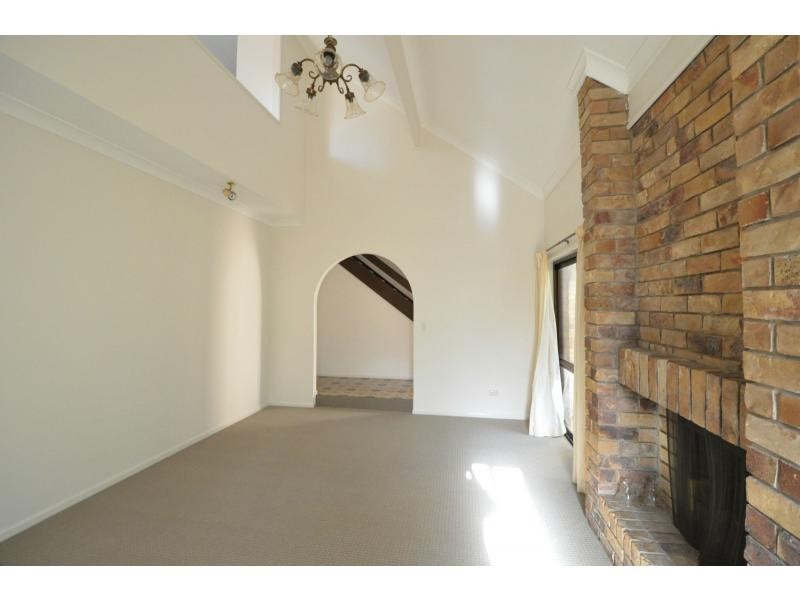 Jindalee QLD 4074