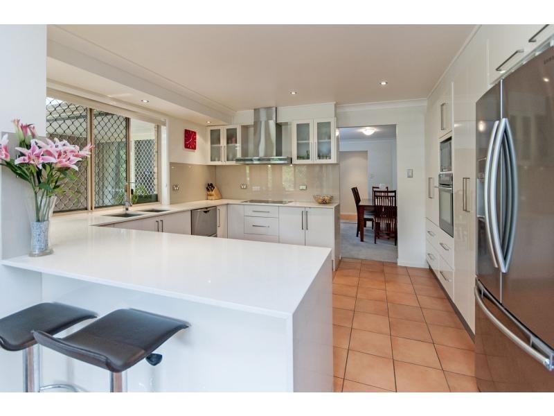 35 CAMELOT Crescent, Middle Park QLD 4074