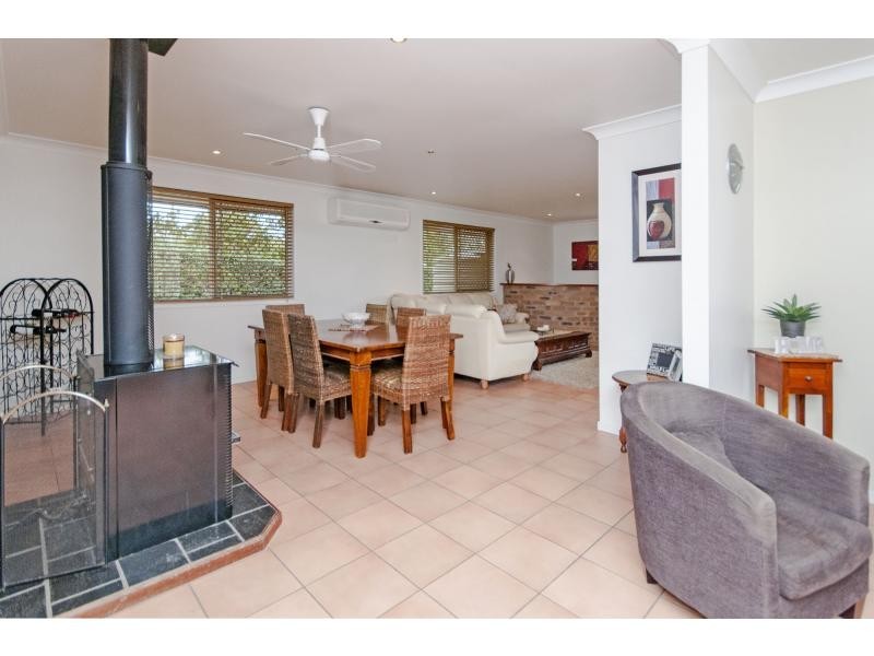 35 CAMELOT Crescent, Middle Park QLD 4074