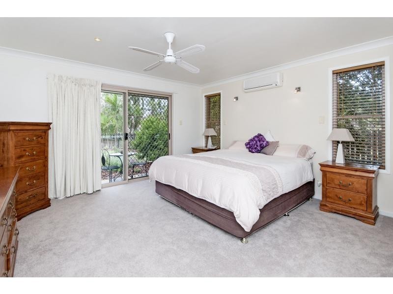 35 CAMELOT Crescent, Middle Park QLD 4074