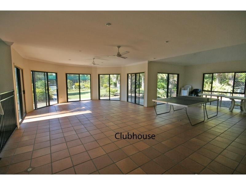 42/105 Oldfield Road, Sinnamon Park QLD 4073