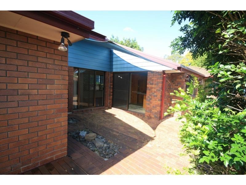 Sinnamon Park QLD 4073