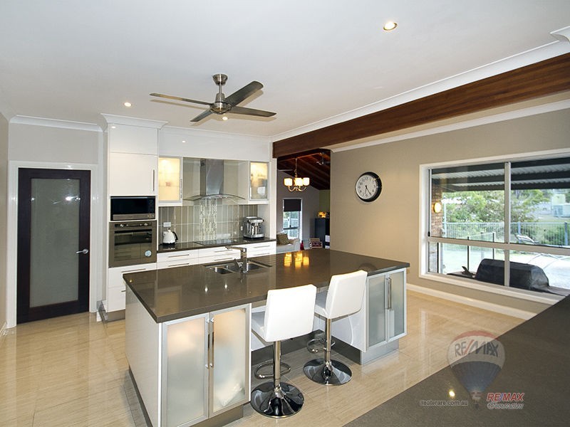 23 Rani Close, Mount Ommaney QLD 4074