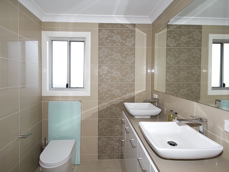 23 Rani Close, Mount Ommaney QLD 4074