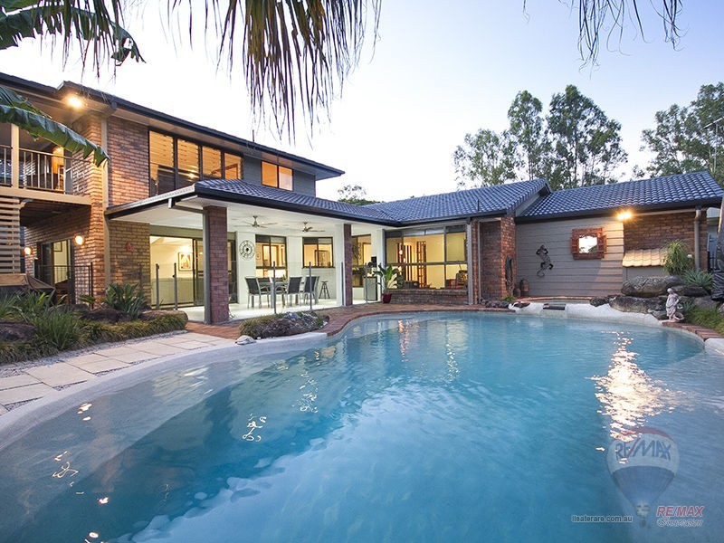 Mount Ommaney QLD 4074