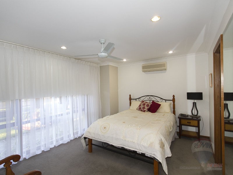 Mount Ommaney QLD 4074