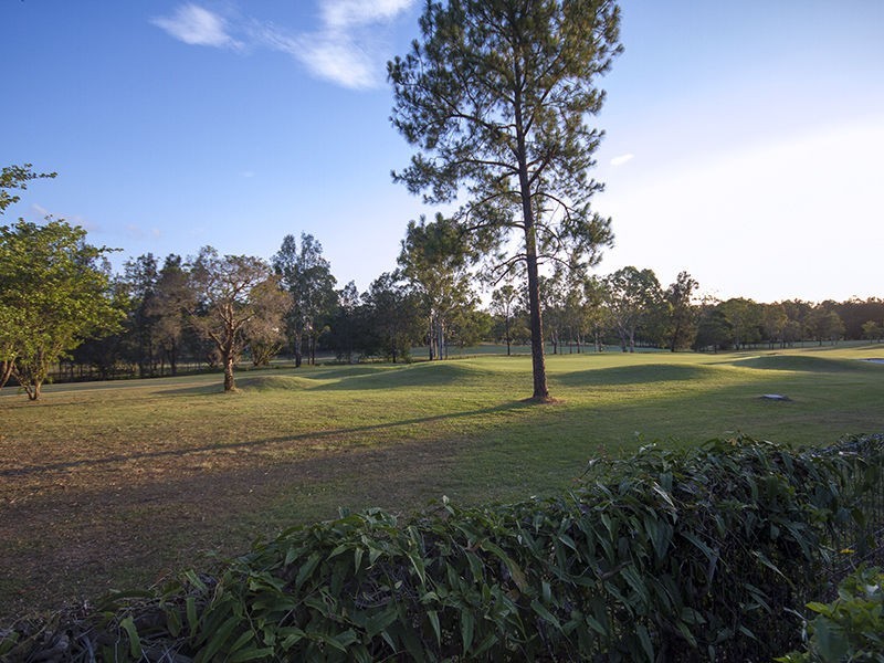 Mount Ommaney QLD 4074