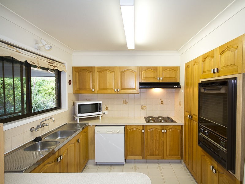 10 Narrung Street, Middle Park QLD 4074