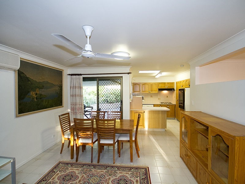 10 Narrung Street, Middle Park QLD 4074