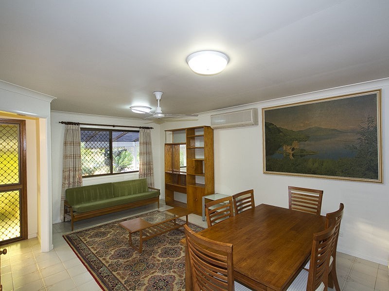 10 Narrung Street, Middle Park QLD 4074