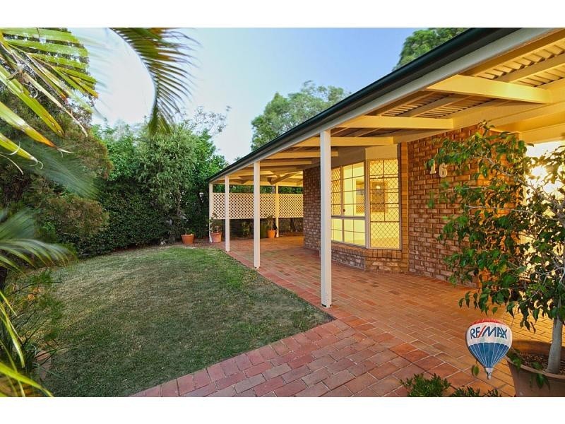16 Sandalwood Street, Sinnamon Park QLD 4073