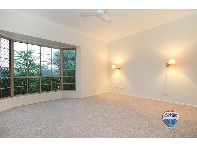 16 Sandalwood Street, Sinnamon Park QLD 4073