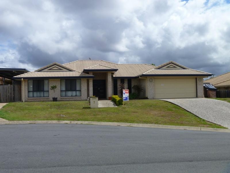 7 Kitching Court, Collingwood Park QLD 4301