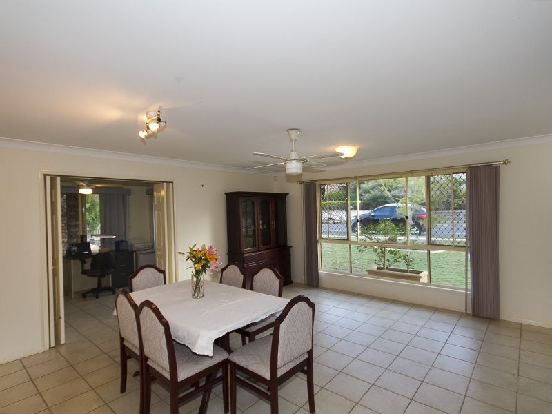 83 McPherson Road, Sinnamon Park QLD 4073